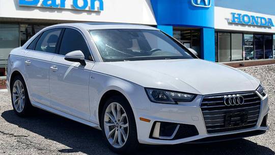 2019 Audi A4 quattro Premium 45 TFSI
