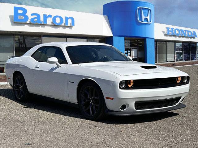 2022 Dodge Challenger R/T — Coupe — 28,061 mi — Patchogue, NY