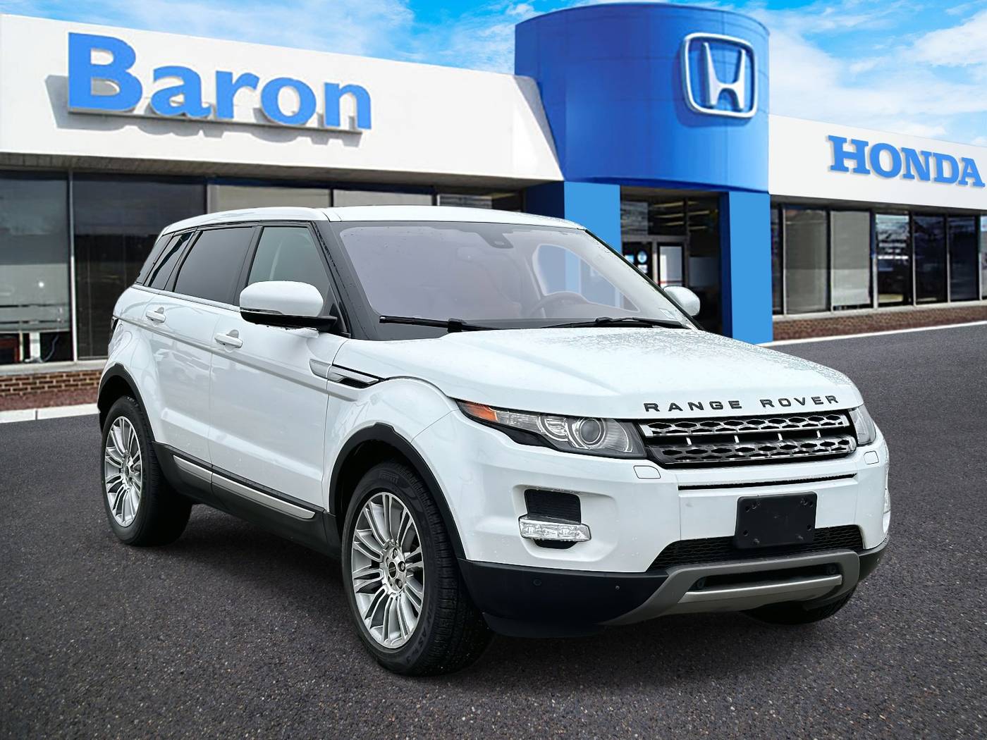 2012 Land Rover Range Rover Evoque Prestige Premium — SUV — 80,707 mi — Patchogue, NY