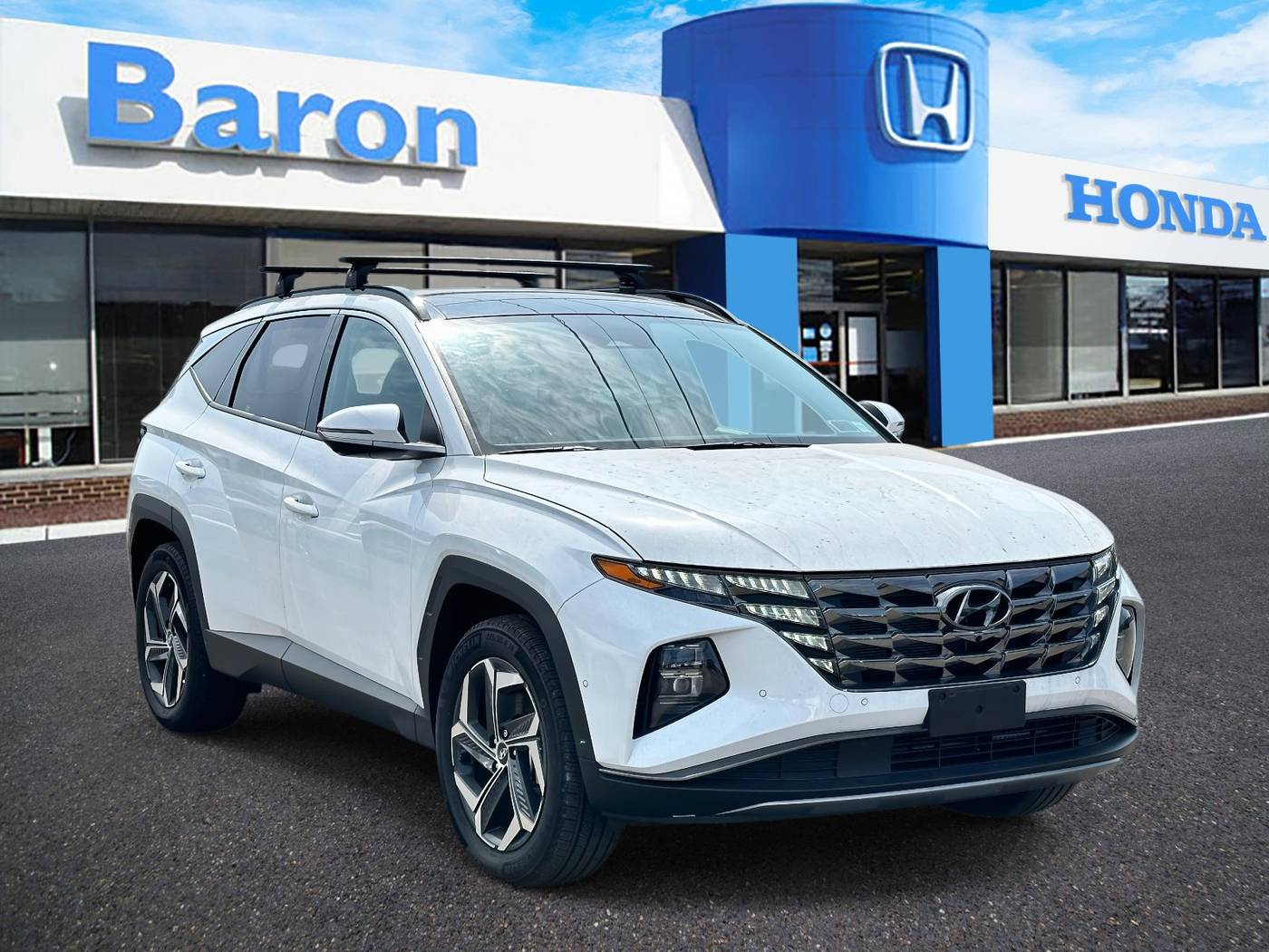 2024 Hyundai Tucson Hybrid Limited — SUV — 4,637 mi — Patchogue, NY