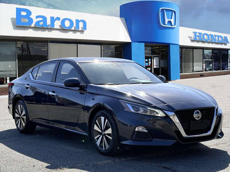 2022 Nissan Altima SV — Sedan — 35,631 mi — Patchogue, NY