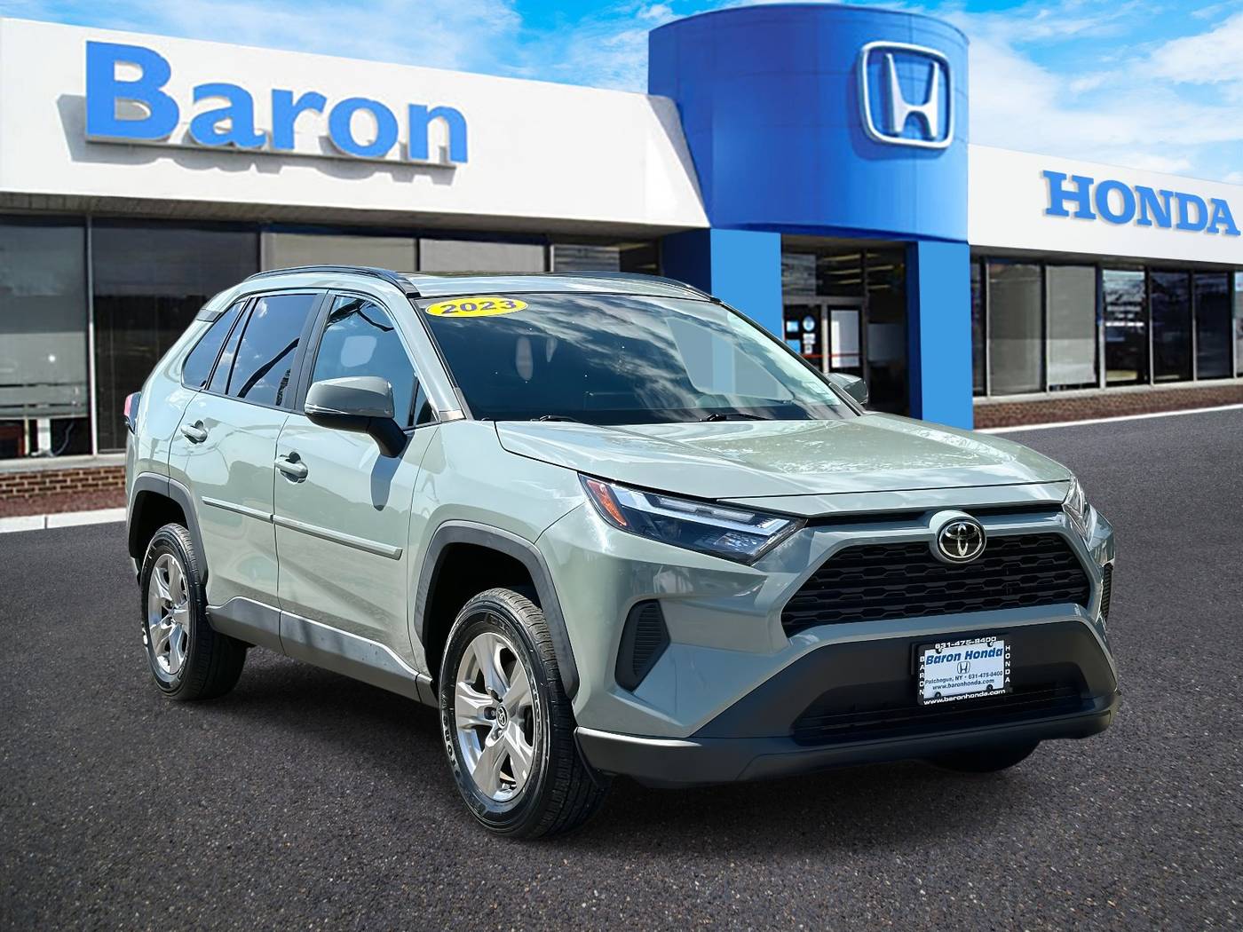 2023 Toyota RAV4 XLE — SUV — 21,506 mi — Patchogue, NY