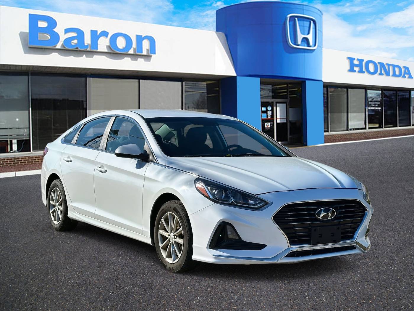 2018 Hyundai Sonata SE — Sedan — 95,916 mi — Patchogue, NY