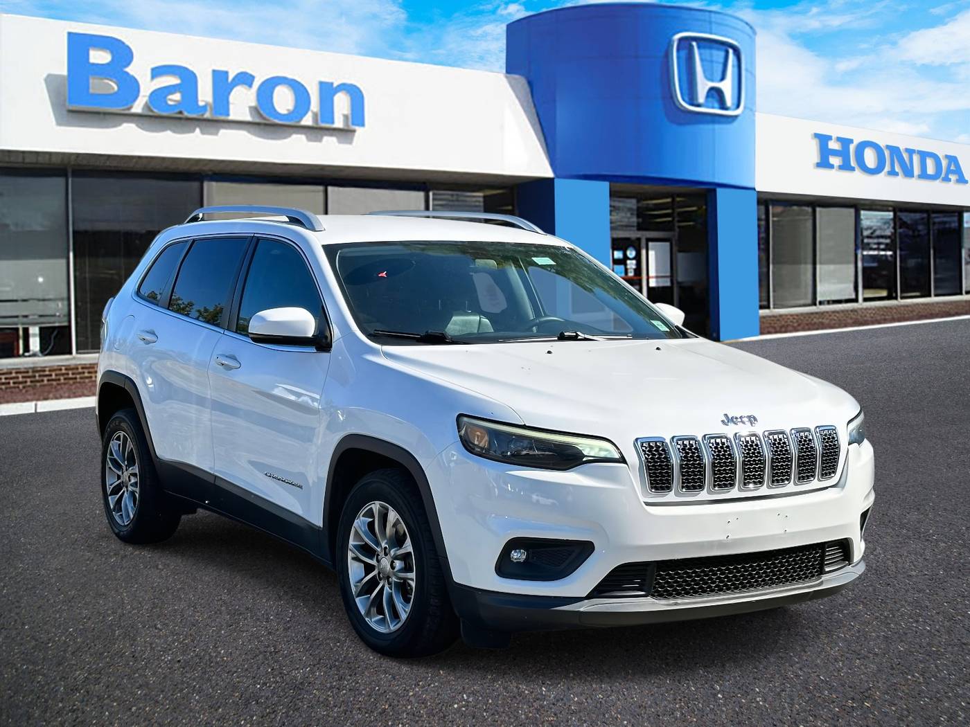 2019 Jeep Cherokee Latitude Plus — SUV — 89,631 mi — Patchogue, NY