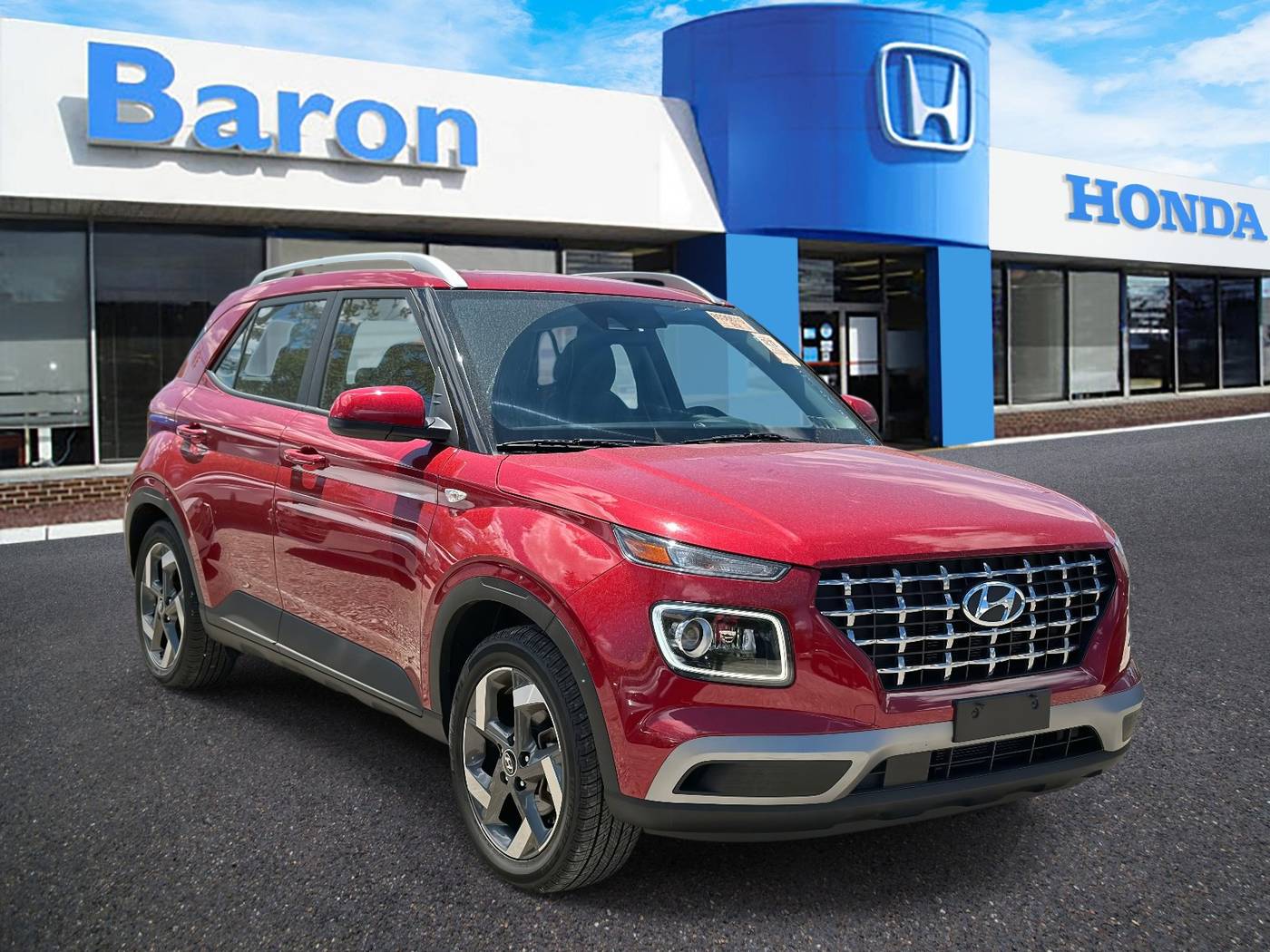 2022 Hyundai Venue Limited — SUV — 16,530 mi — Patchogue, NY