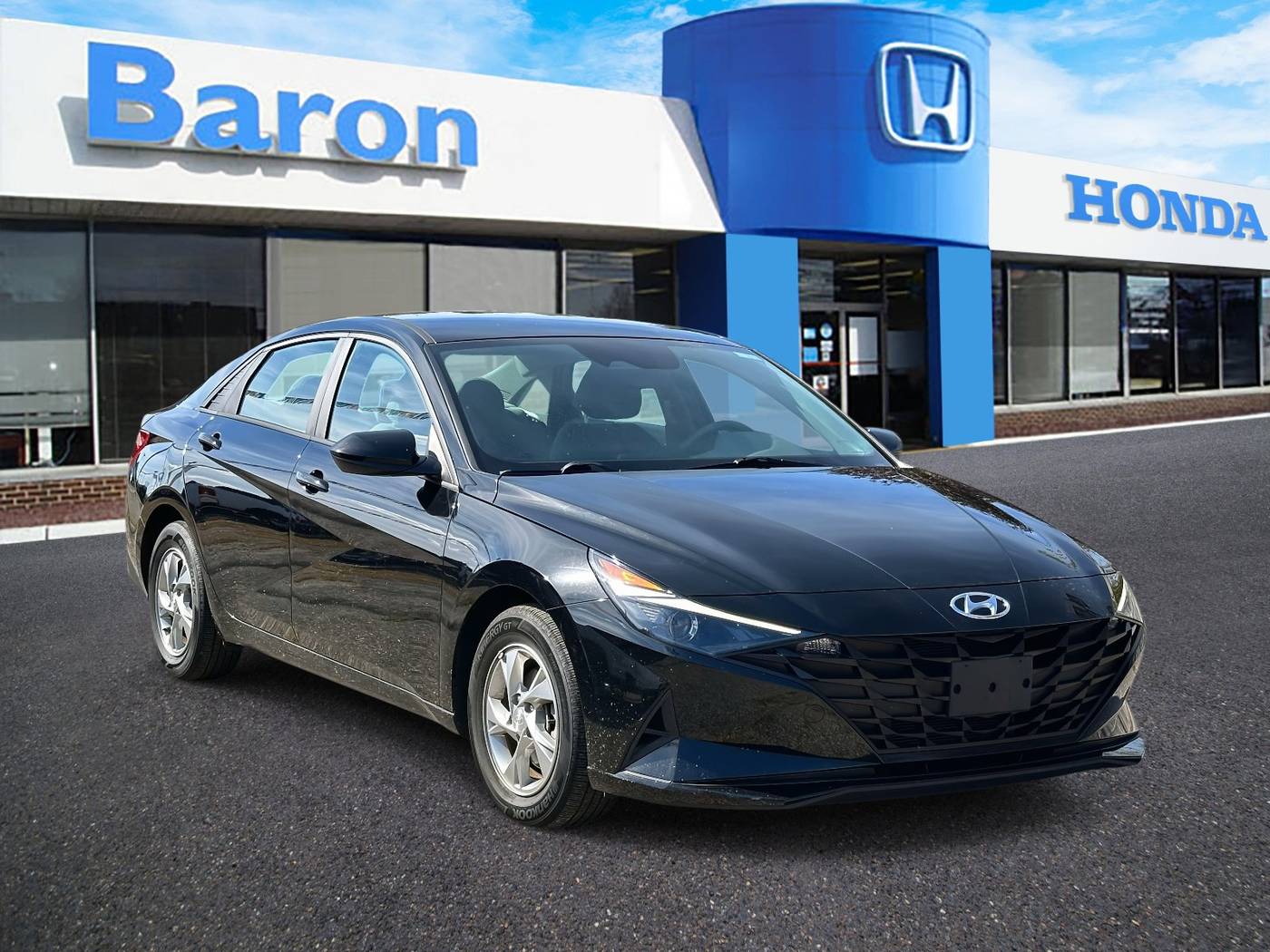 2023 Hyundai Elantra SE — Sedan — 37,011 mi — Patchogue, NY