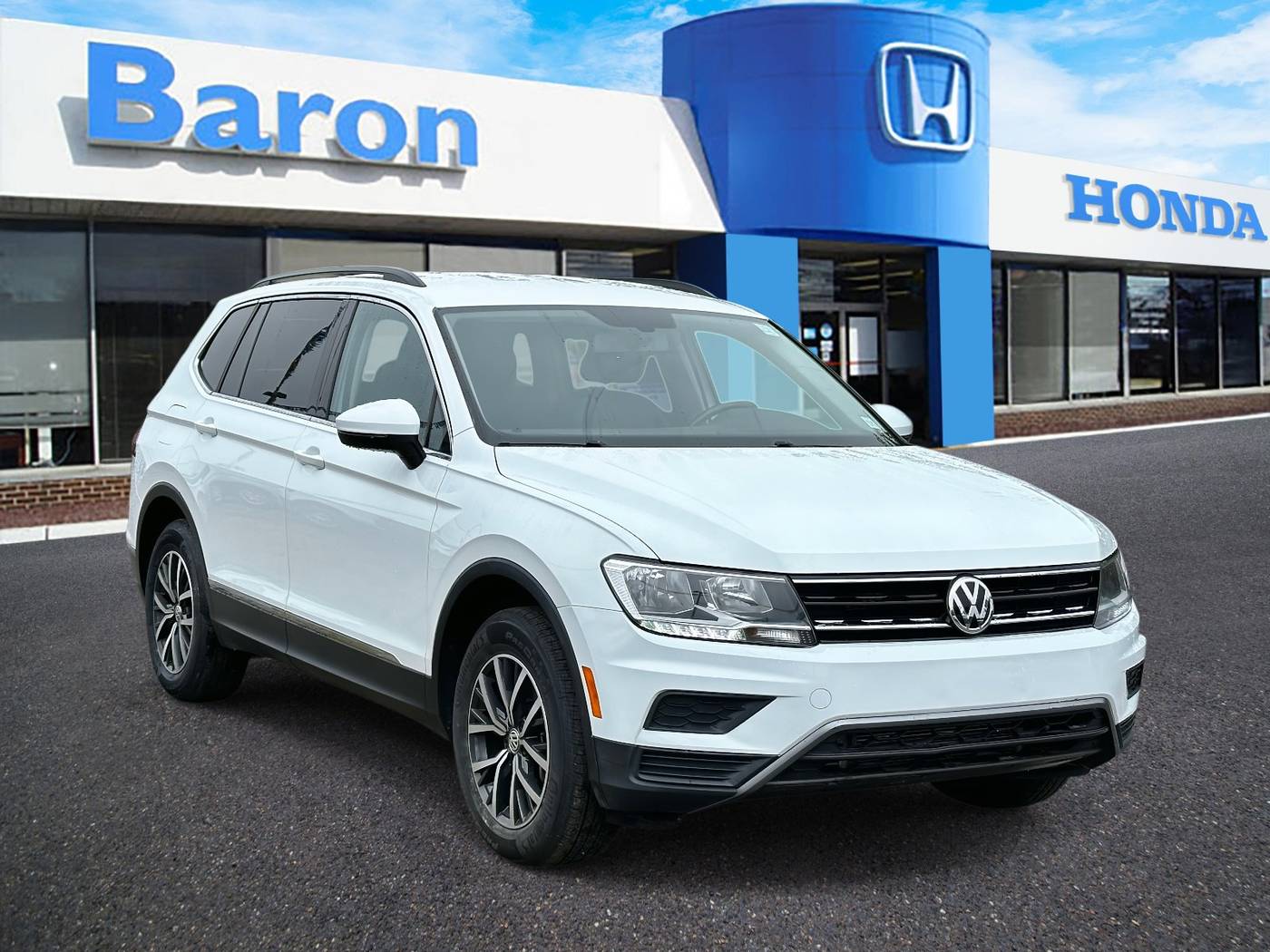 2018 Volkswagen Tiguan SEL — SUV — 39,101 mi — Patchogue, NY