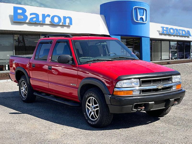 2004 Chevrolet S-10 LS — Pickup Truck — 38,350 mi — Patchogue, NY
