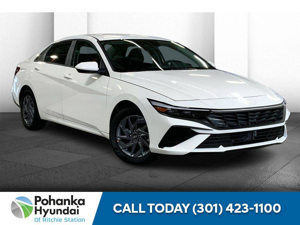2025 Hyundai Elantra Hybrid Blue — Sedan — 4,670 mi — Capitol Heights, MD