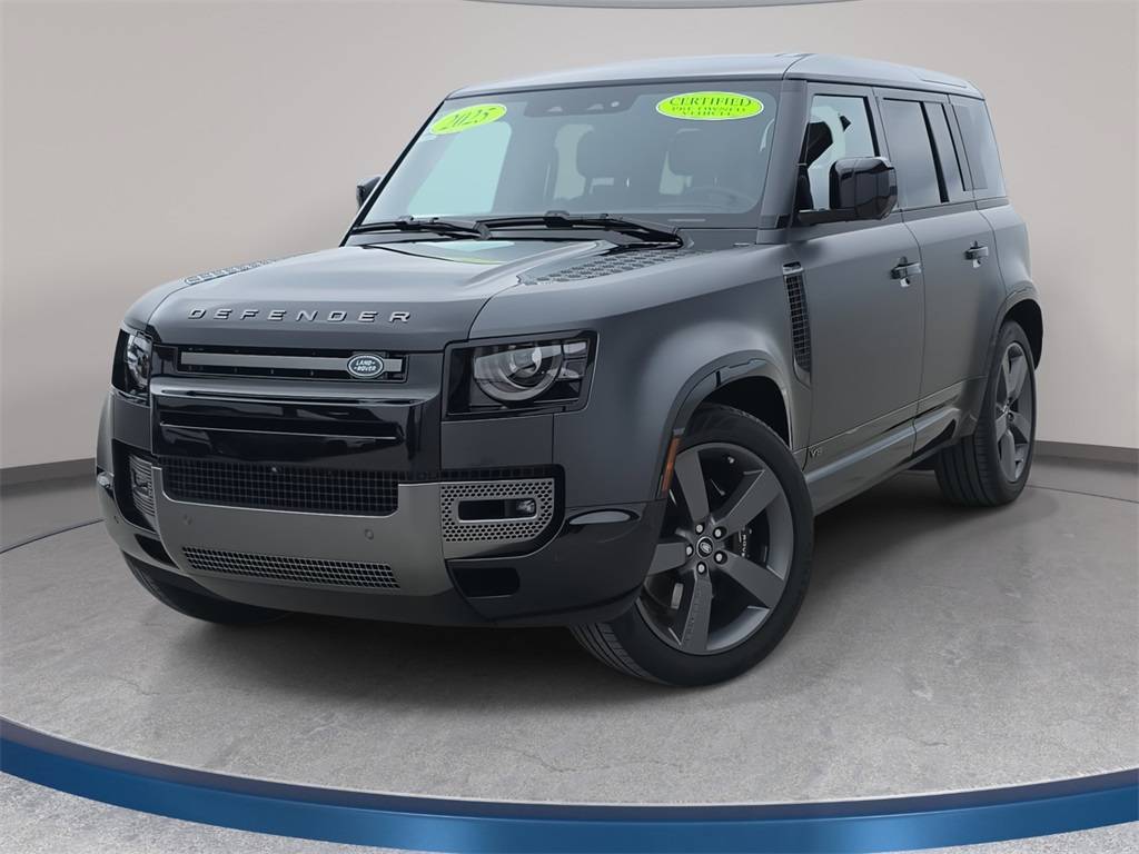 2025 Land Rover Defender V8 — SUV — 5,094 mi — San Diego, CA