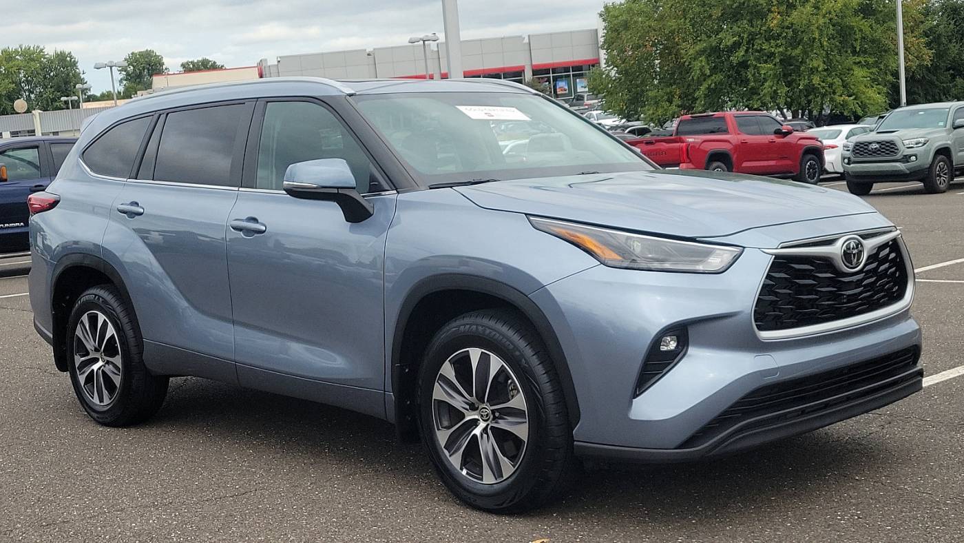 2023 Toyota Highlander XLE — SUV — 24,242 mi — Trevose, PA