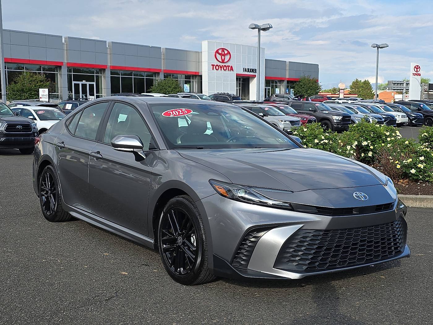 2025 Toyota Camry SE — Sedan — 5,047 mi — Trevose, PA