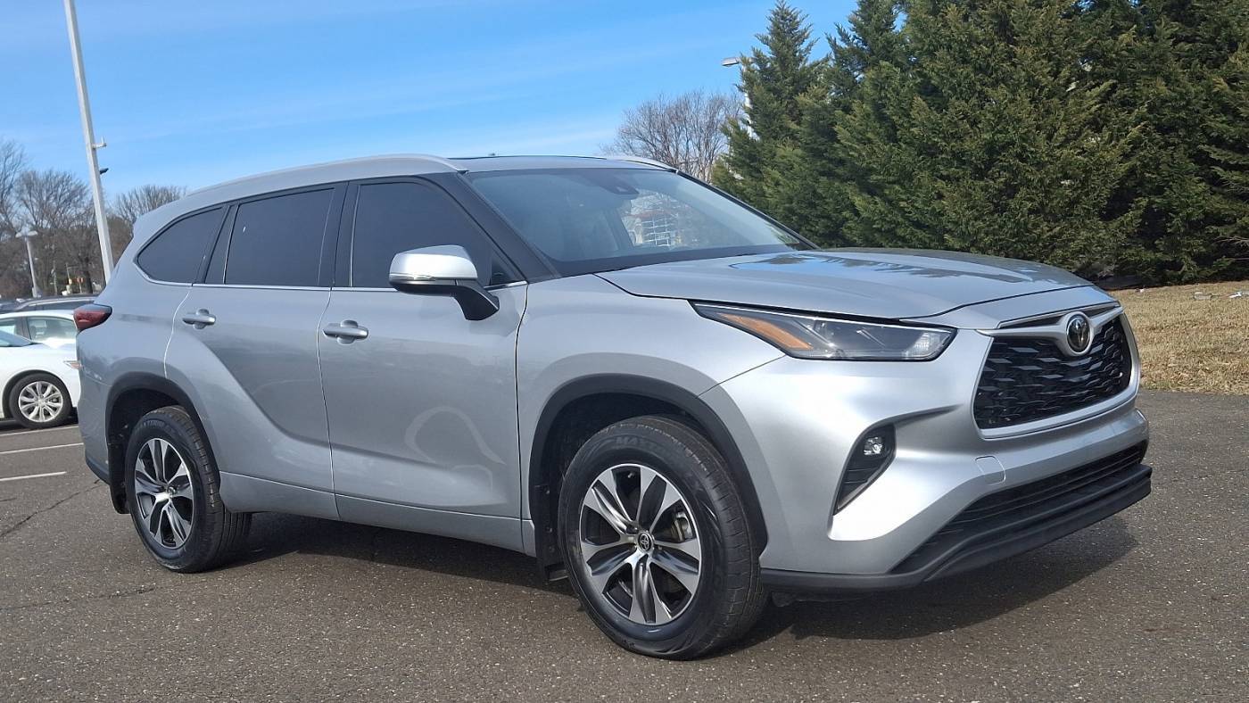 2022 Toyota Highlander XLE — SUV — 32,633 mi — Trevose, PA