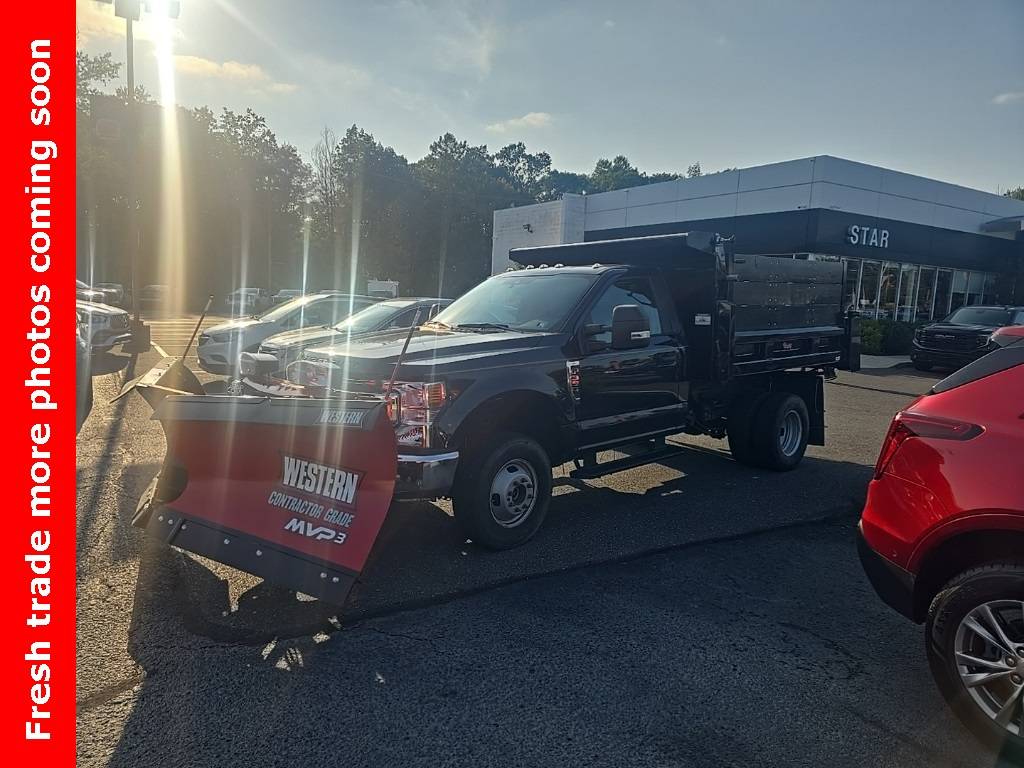 2021 Ford Super Duty F-350 Chassis Cab XL — Chassis Cab Truck — 3,977 mi — Quakertown, PA