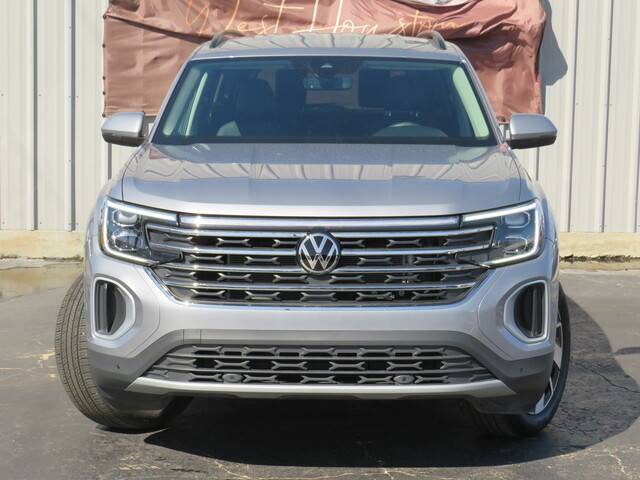 2024 Volkswagen Atlas SE with Technology — SUV — 4,150 mi — Houston, TX