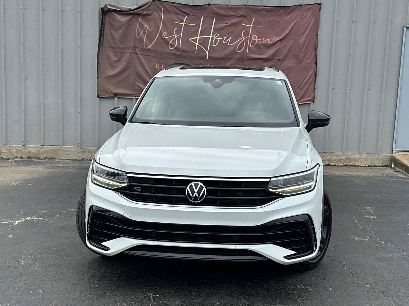 2023 Volkswagen Tiguan SE R-Line Black — SUV — 82,491 mi — Houston, TX
