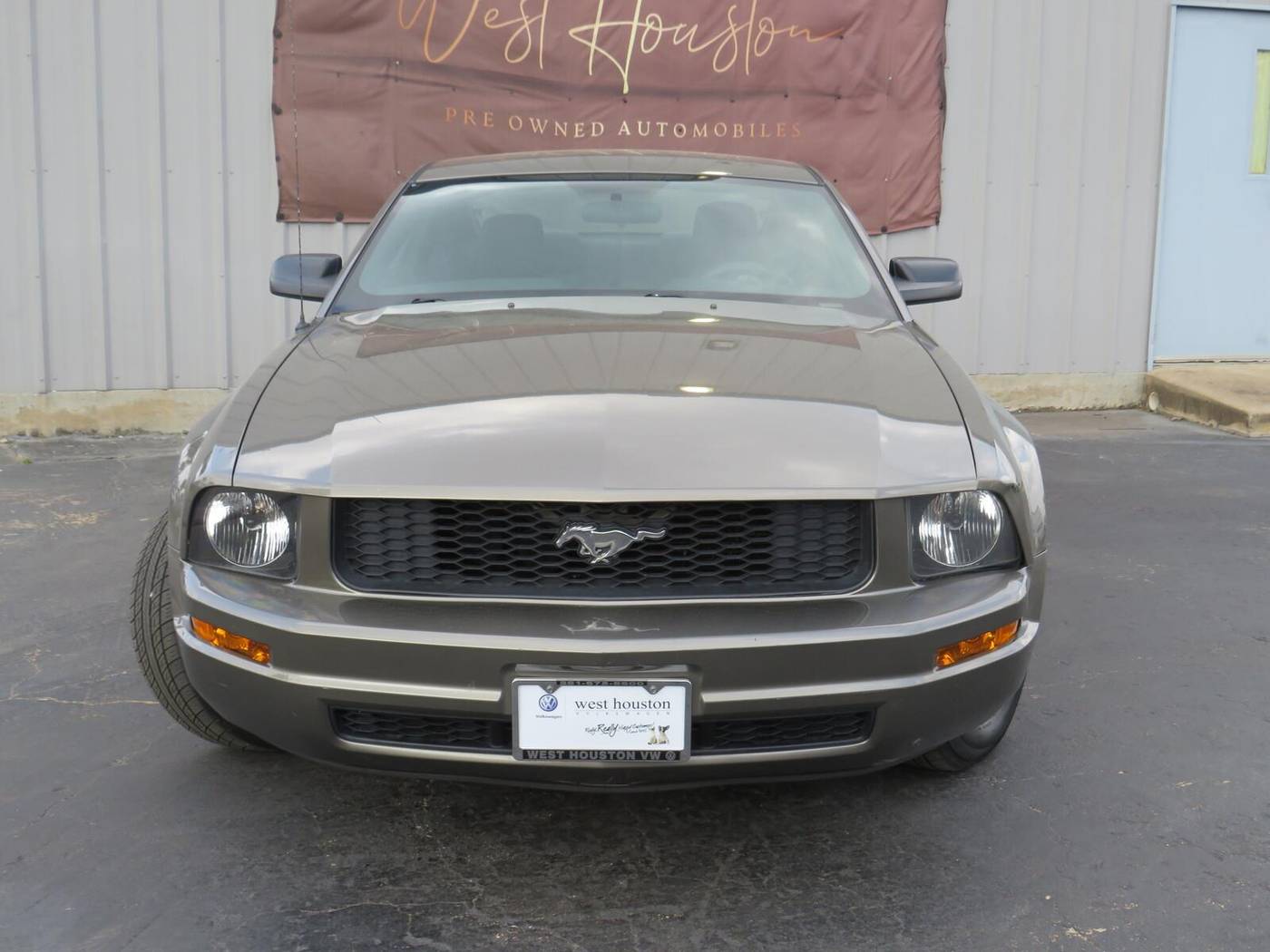 2005 Ford Mustang Deluxe — Coupe — 110,655 mi — Houston, TX
