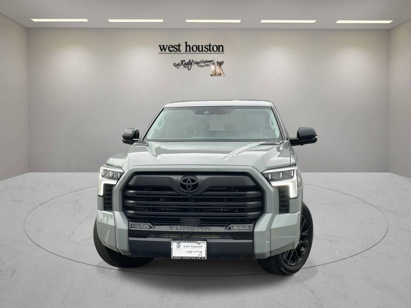 2024 Toyota Tundra Hybrid Platinum — Pickup Truck — 34,505 mi — Houston, TX