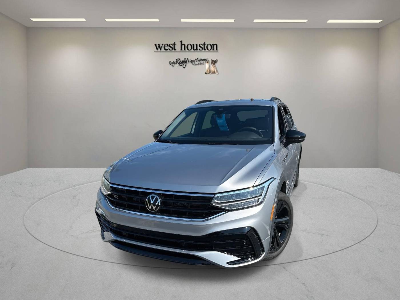 2024 Volkswagen Tiguan SE R-Line Black — SUV — 6,181 mi — Houston, TX