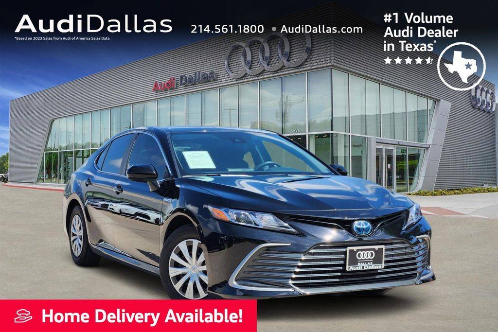 2021 Toyota Camry Hybrid LE — Sedan — 30,262 mi — Dallas, TX