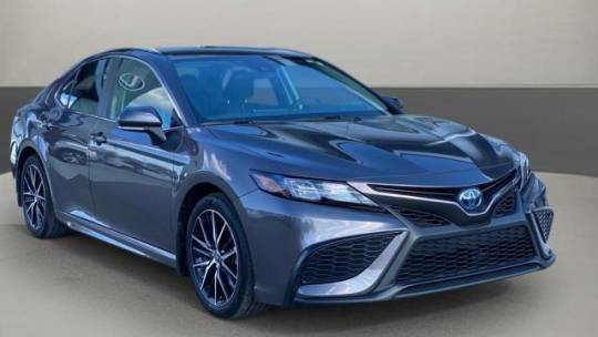 2023 Toyota Camry Hybrid SE — Sedan — 14,717 mi — Chattanooga, TN