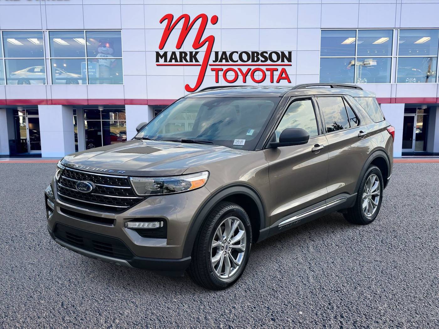 2021 Ford Explorer XLT — SUV — 42,654 mi — Durham, NC