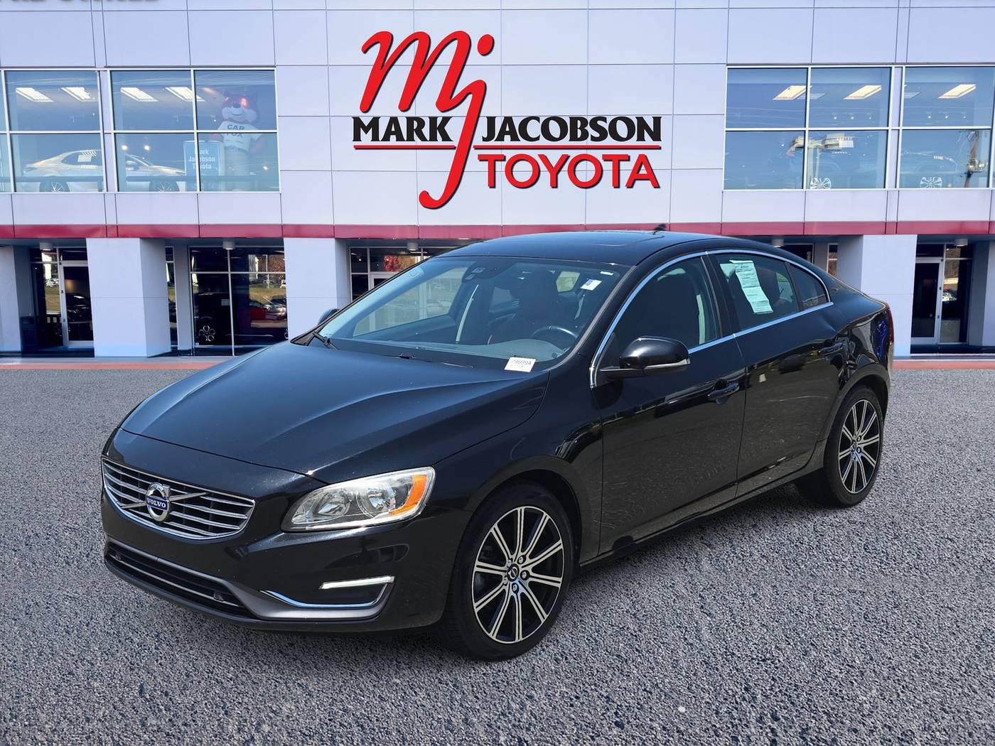 2016 Volvo S60 Inscription — Sedan — 102,250 mi — Durham, NC