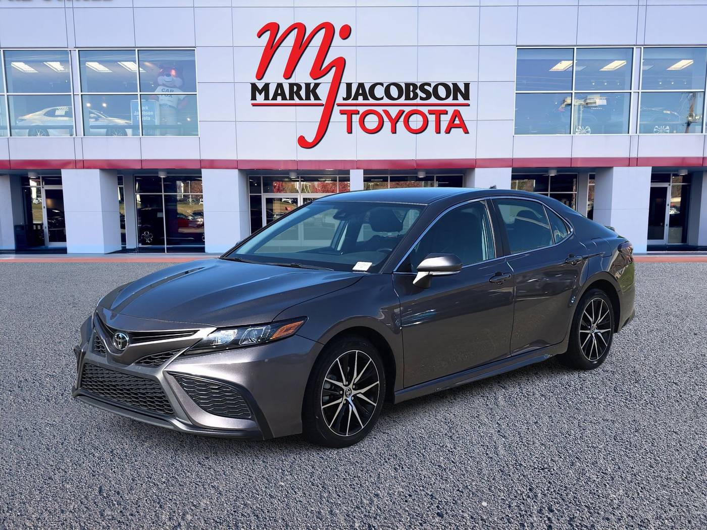 2023 Toyota Camry SE — Sedan — 54,887 mi — Durham, NC