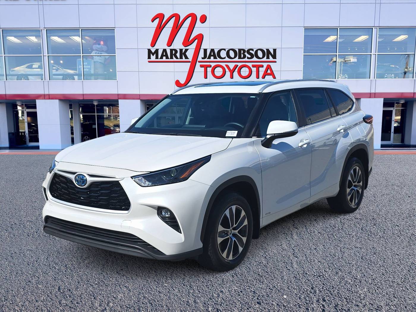 2024 Toyota Highlander Hybrid XLE — SUV — 6,412 mi — Durham, NC