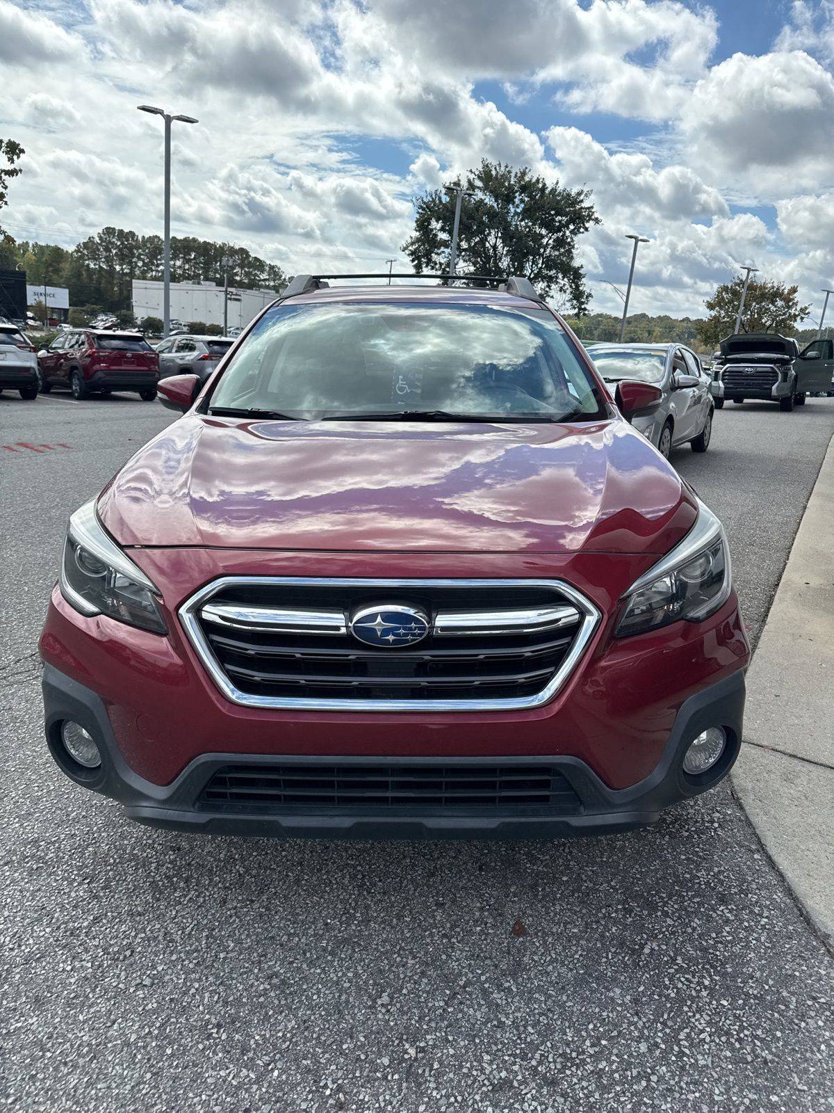 2018 Subaru Outback 2.5i Premium — SUV — 108,987 mi — Durham, NC