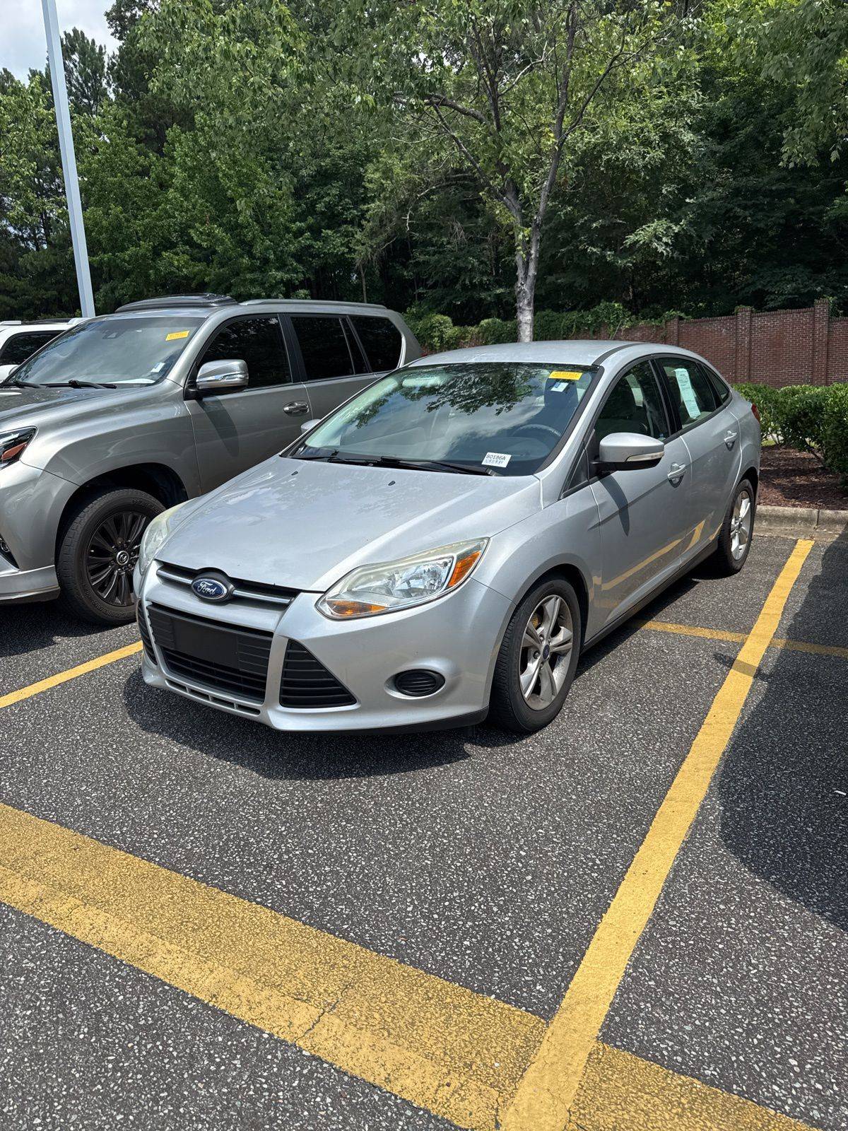 2013 Ford Focus SE — Sedan — 93,201 mi — Durham, NC