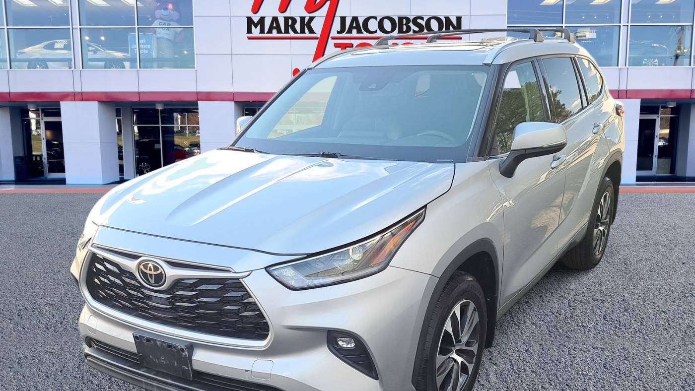 2021 Toyota Highlander XLE — SUV — 71,699 mi — Durham, NC