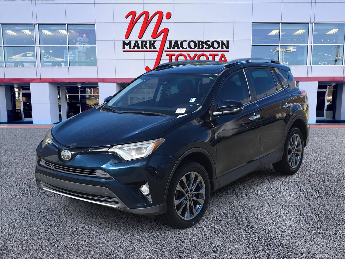 2018 Toyota RAV4 Limited — SUV — 142,894 mi — Durham, NC