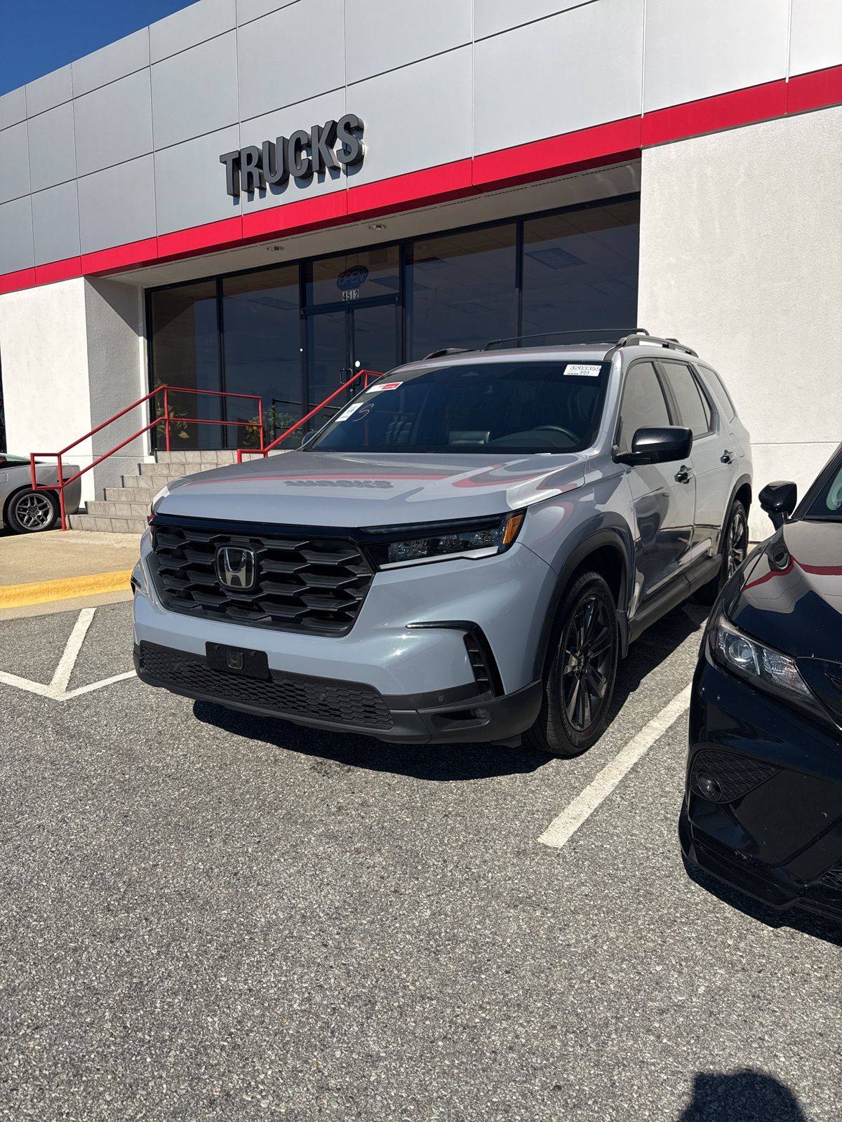 2025 Honda Pilot Sport — SUV — 7,477 mi — Durham, NC