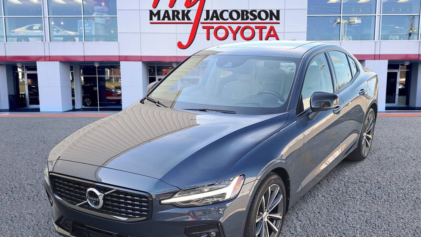 2022 Volvo S60 Momentum — Sedan — 62,427 mi — Durham, NC