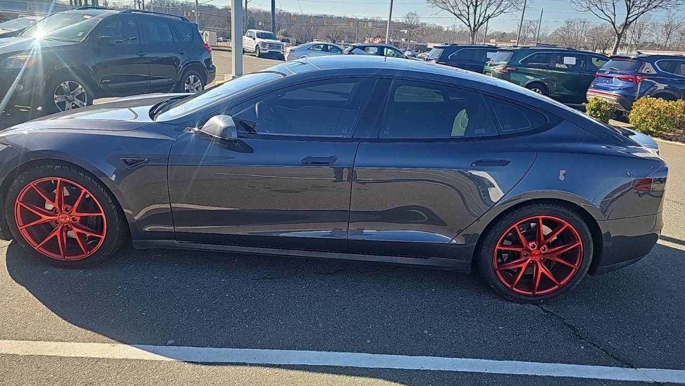 2015 Tesla Model S 85 — Hatchback — 116,068 mi — Durham, NC