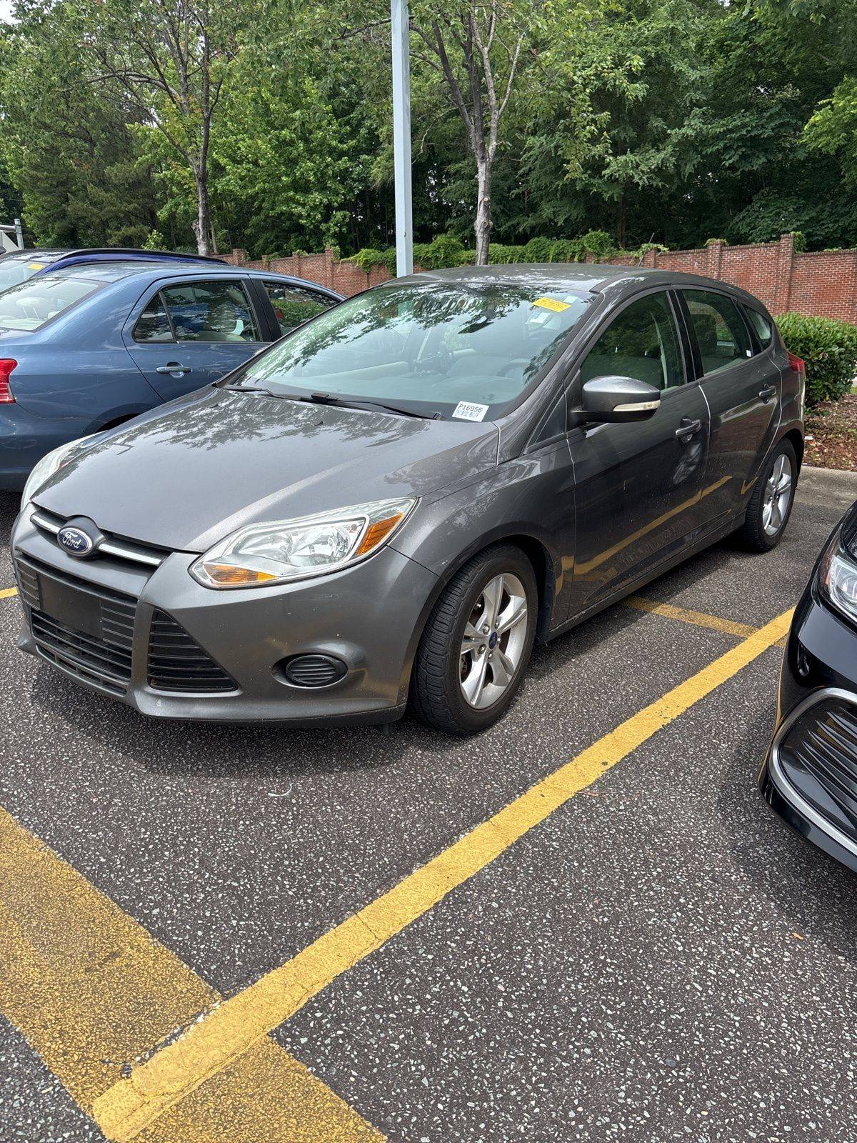 2014 Ford Focus SE — Hatchback — 70,697 mi — Durham, NC