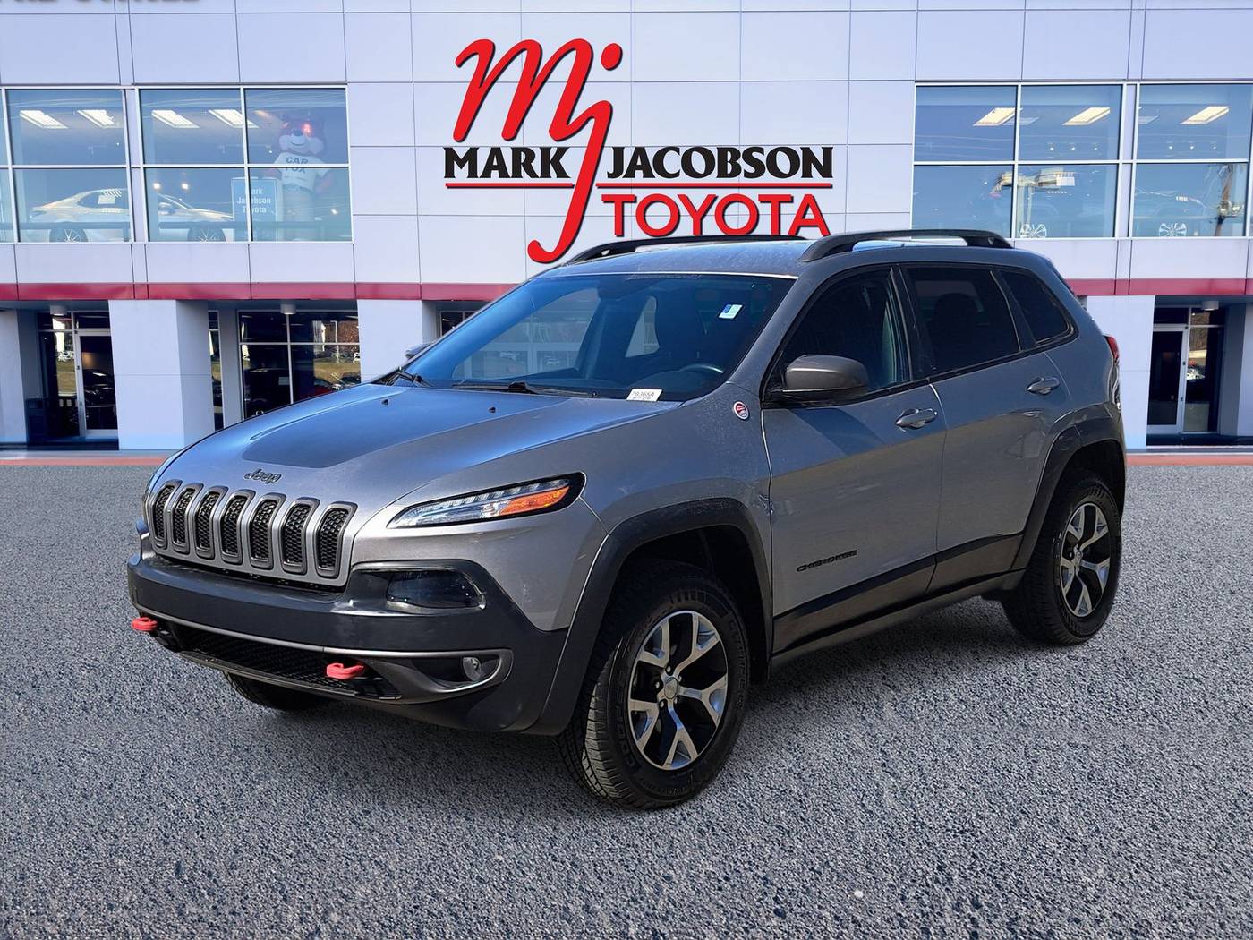 2017 Jeep Cherokee Trailhawk — SUV — 61,249 mi — Durham, NC