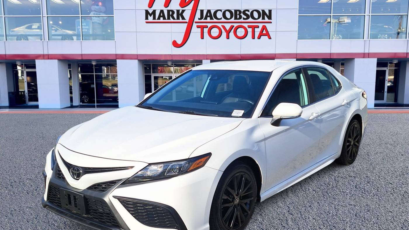2023 Toyota Camry SE — Sedan — 54,040 mi — Durham, NC