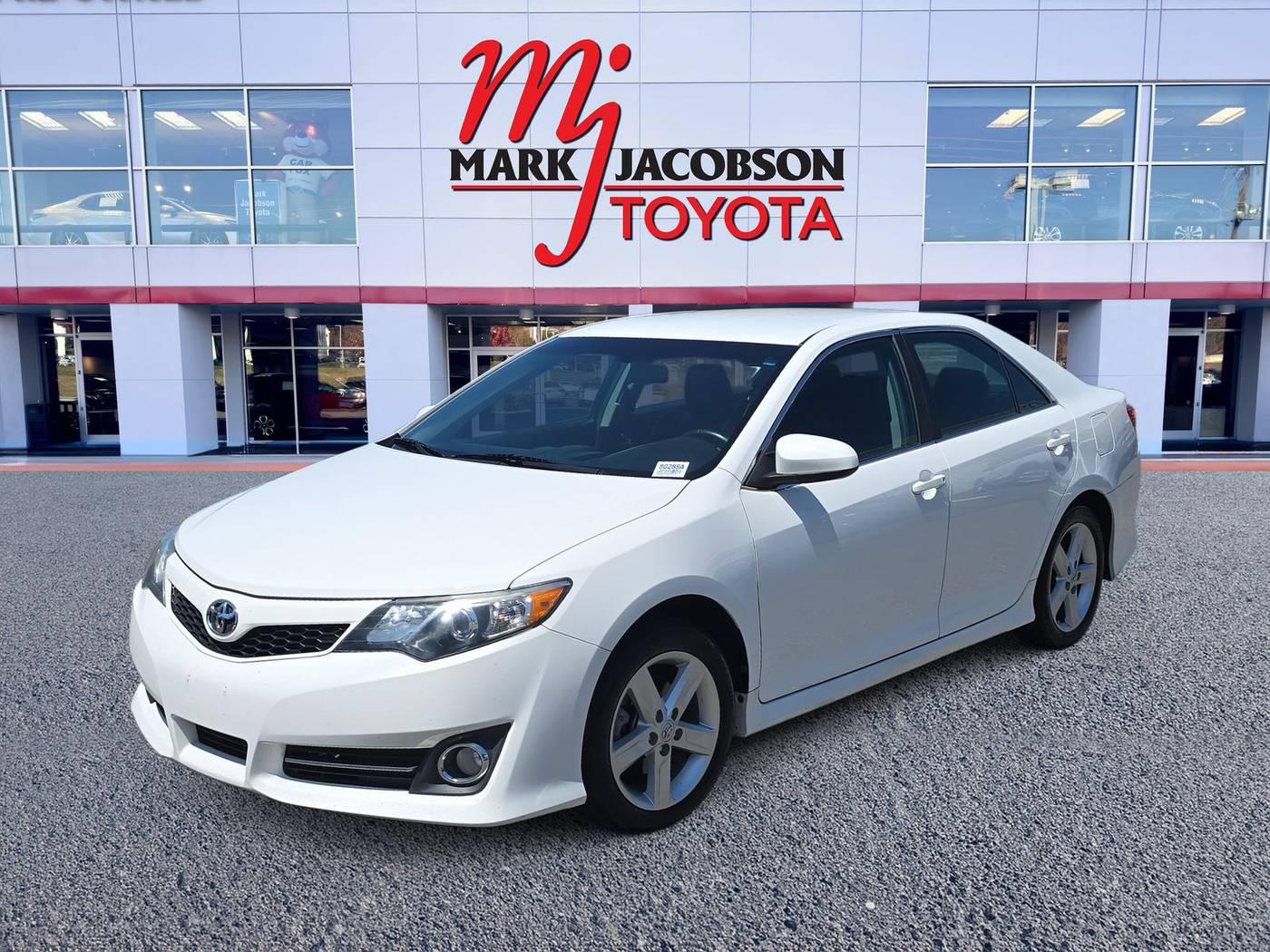 2014 Toyota Camry L — Sedan — 119,794 mi — Durham, NC