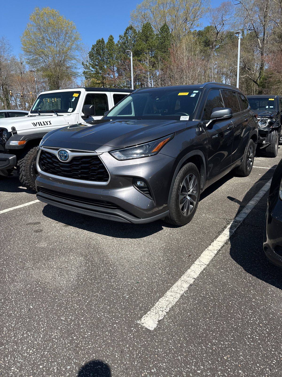 2021 Toyota Highlander Hybrid XLE — SUV — 158,918 mi — Durham, NC