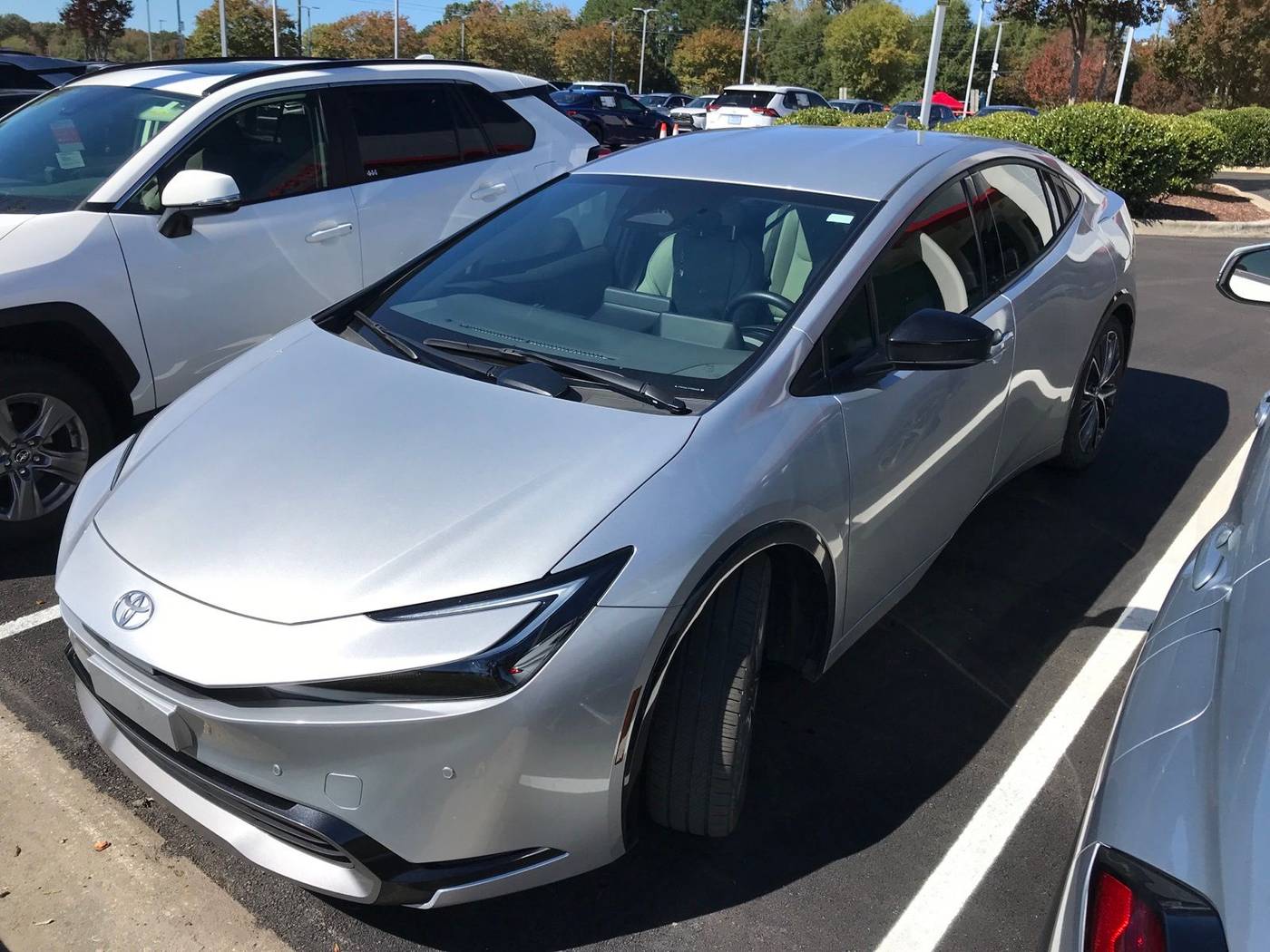 2023 Toyota Prius Limited — Hatchback — 7,076 mi — Durham, NC