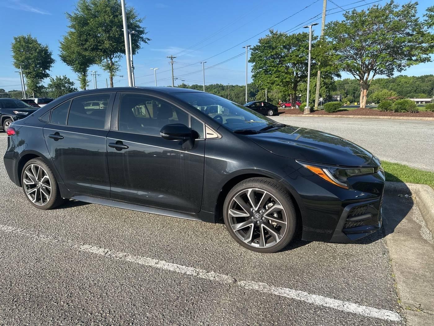 2022 Toyota Corolla SE — Sedan — 24,901 mi — Durham, NC