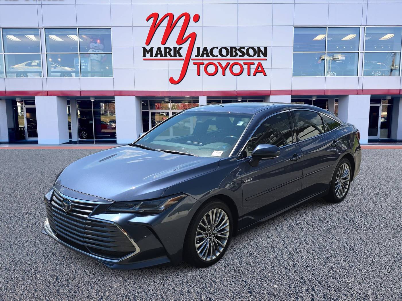 2020 Toyota Avalon Hybrid Limited — Sedan — 51,742 mi — Durham, NC