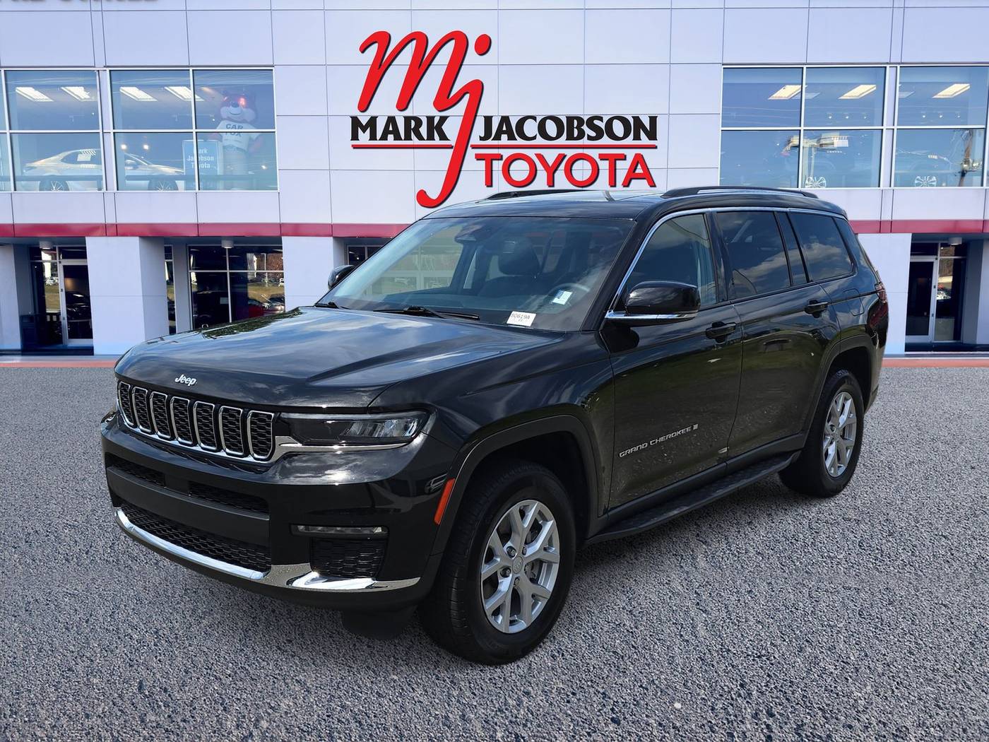 2023 Jeep Grand Cherokee Limited — SUV — 20,596 mi — Durham, NC
