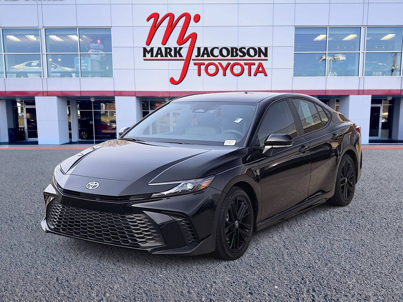 2025 Toyota Camry LE — Sedan — 275 mi — Durham, NC