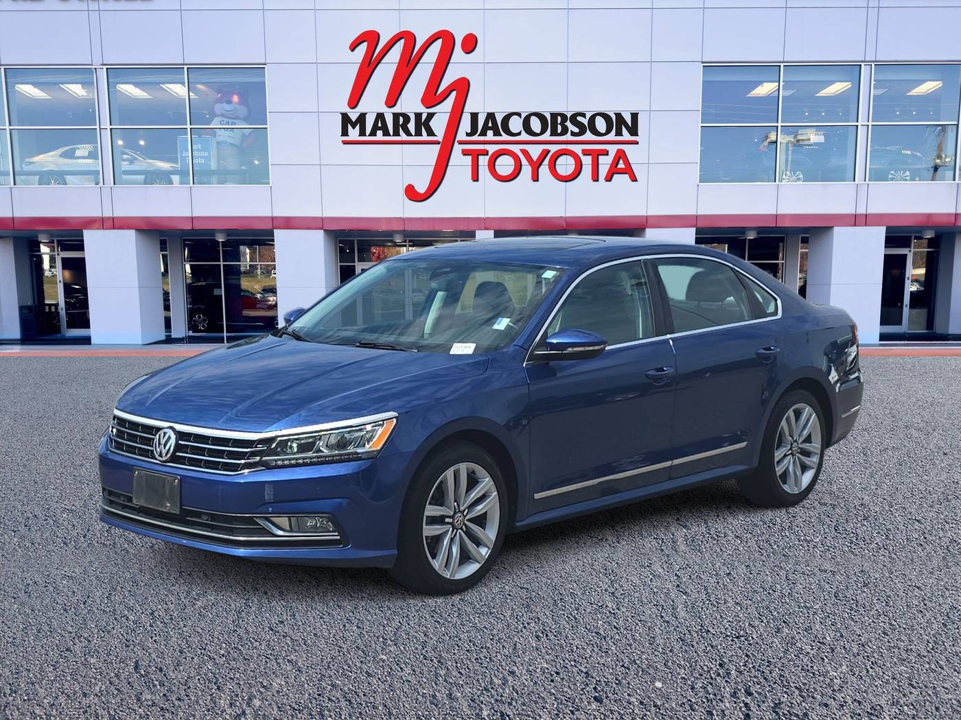 2017 Volkswagen Passat 1.8T SEL Premium — Sedan — 126,575 mi — Durham, NC