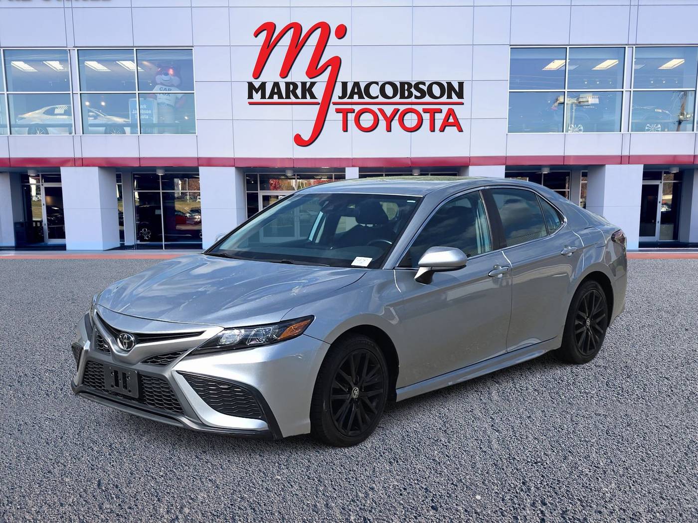 2021 Toyota Camry SE — Sedan — 55,994 mi — Durham, NC