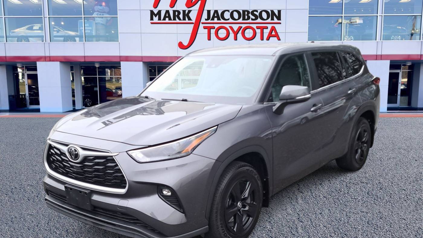 2023 Toyota Highlander LE — SUV — 68,139 mi — Durham, NC