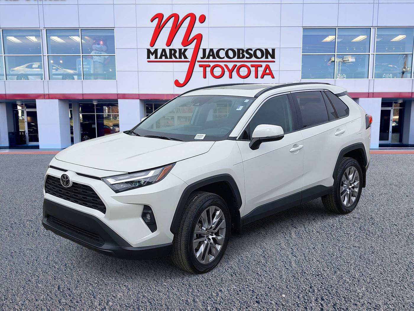 2022 Toyota RAV4 XLE Premium — SUV — 21,581 mi — Durham, NC